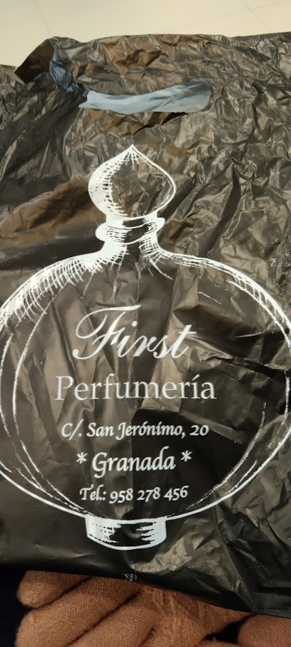 First Perfumería