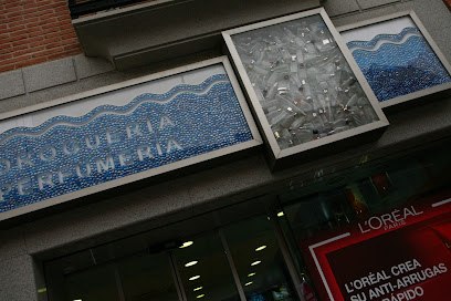 PERFUMERÍA-DROGUERIA OCEANO EL PINTOR